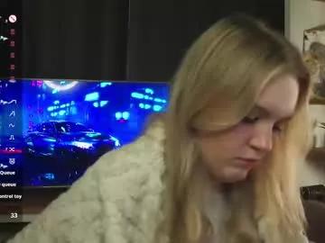 Freechat lorettacarnley on Chaturbate