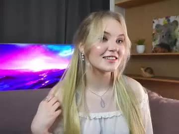 Freechat lorettacarnley on Chaturbate