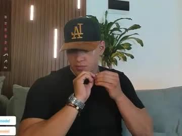 Freechat lucasanto_ on Chaturbate