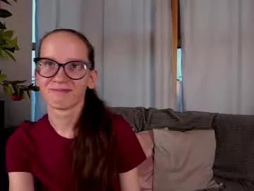 Freechat lynettebails on Chaturbate