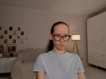 Freechat lynettebails on Chaturbate