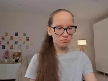 lynettebails — GOAL: Explore my naked, delicate shoulders [21 tokens remaining] I like to dance and socialize and do yoga #skinny #teen #shy #natural #young