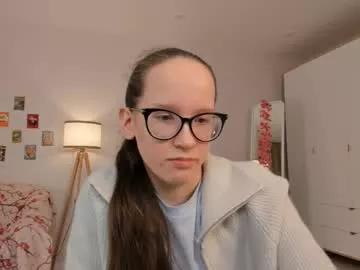 Freechat lynettebails on Chaturbate