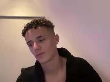 Freechat lz_britboy on Chaturbate