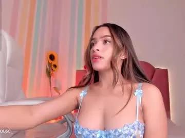 Away mariilyn_rouse_ on Chaturbate