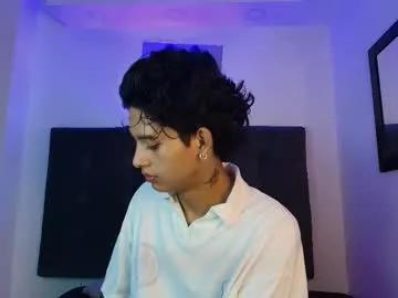 massimo_alessandro — GOAL: hi massimo  [10 tokens remaining] Welcome to my room #bigdick #monstercock #goth #tattoo #Joi