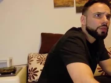 Freechat master_roberto333 on Chaturbate