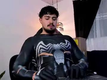 Freechat maximo_rodriguez on Chaturbate