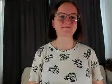 mayekollar — eyes contact with u Hey! I'm Mia me is #18 i'm #young and #teen  have a #bigboobs and #skinny girl [5 tokens remaining]