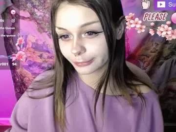 Freechat melonipinkbb on Chaturbate