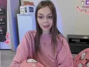 Freechat melonipinkbb on Chaturbate