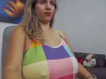 Freechat natashaboobs on Chaturbate