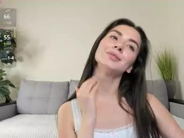 Freechat nicoleluuv on Chaturbate