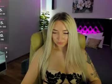 Freechat ohmyemma on Chaturbate