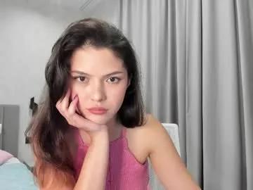 paradi_se — Hand bra # new #teen #18 [175 tokens remaining]