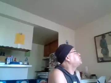 Freechat pawgkiller on Chaturbate