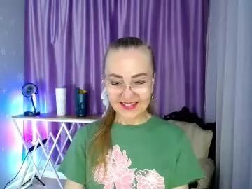 Freechat queen_a_n_i on Chaturbate