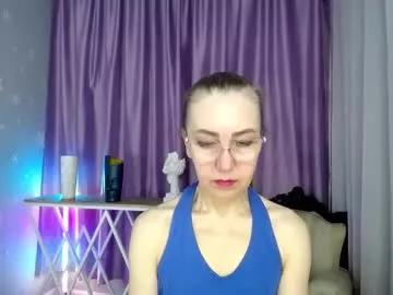 Freechat queen_a_n_i on Chaturbate