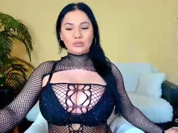Freechat queenevamariaa on Chaturbate