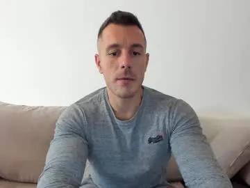 roberto4ever — GOAL TAKE OFF PANTS #muscle #smooth #flex  #bigass [160 tokens remaining]