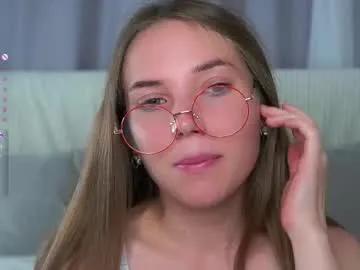roxannastoo — Hi! GOAL:hot blowjob Don't forget to give me a thumbs up if you like me.  #18 #new #shy #petite #young [111 tokens remaining]