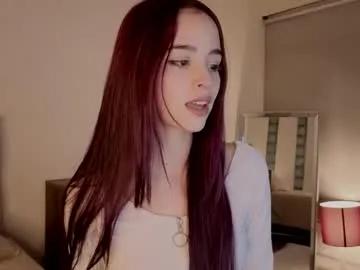 Group roxxy_mora on Chaturbate