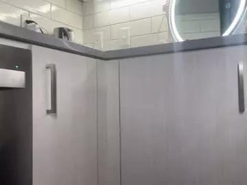 saraloverays on Chaturbate 