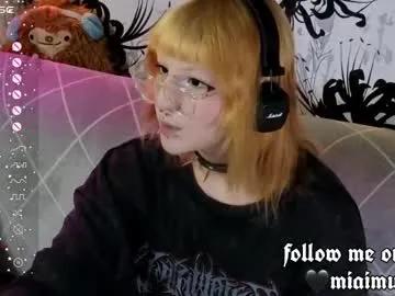 silly_soul — GOAL: MAKE ME WET [71 tokens remaining] ^^ #redhead #pantyhose #goth #tattoo #gamegirl