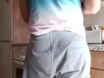 solo4u2 on Chaturbate 