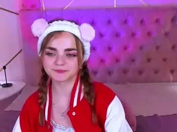 Freechat sophiesuvi on Chaturbate