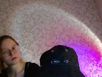 Freechat sophiesuvi on Chaturbate