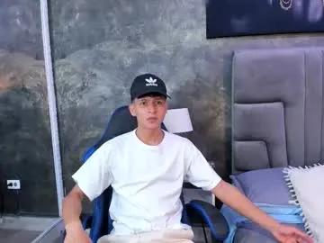 stephane_rouss — GOAL: Cum show in public [975 tokens remaining] Welcome to my room! #18 #bigcock #young #cum #twink #latino