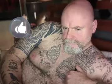 tattooeddilf01 on Chaturbate 