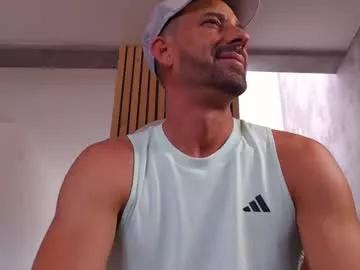 Private tinoclandestino on Chaturbate