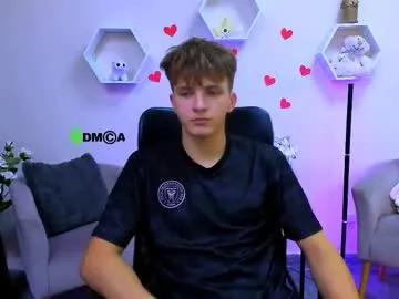 Group travis_wolf_ on Chaturbate