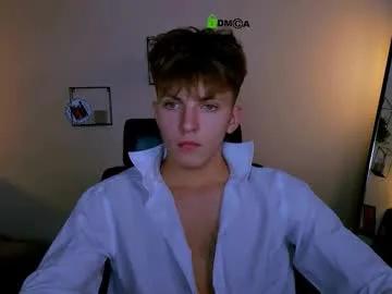 Group travis_wolf_ on Chaturbate