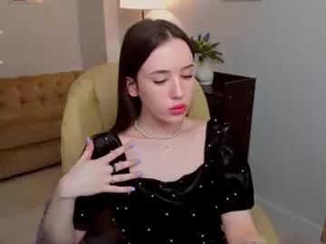 velvetmoore on Chaturbate 