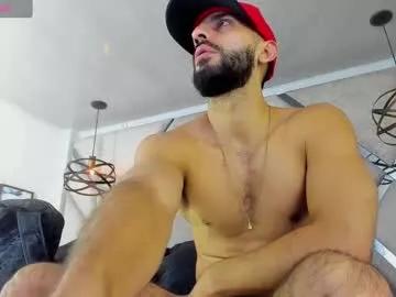 yiyo10_ on Chaturbate 