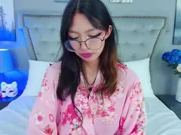 Freechat yommi_winx on Chaturbate