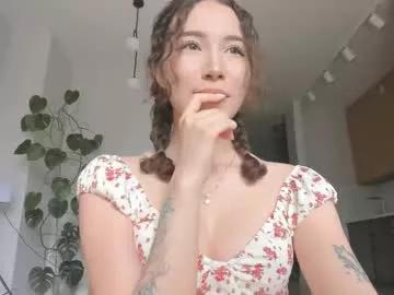 Freechat yours_meyy on Chaturbate