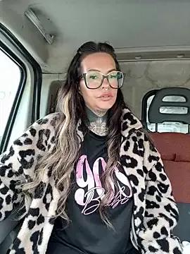 Freechat AileenInkOfficial on StripChat