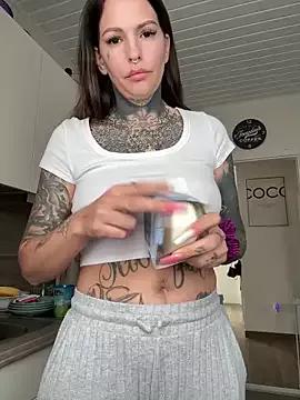 Freechat AileenInkOfficial on StripChat