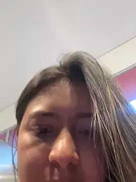 alana_69 on StripChat 