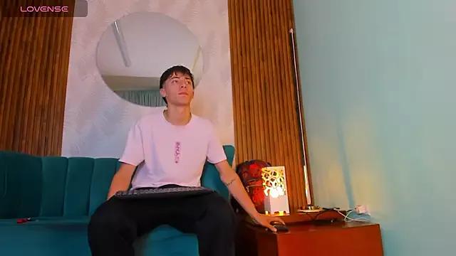 Freechat AlessandroDybala on StripChat