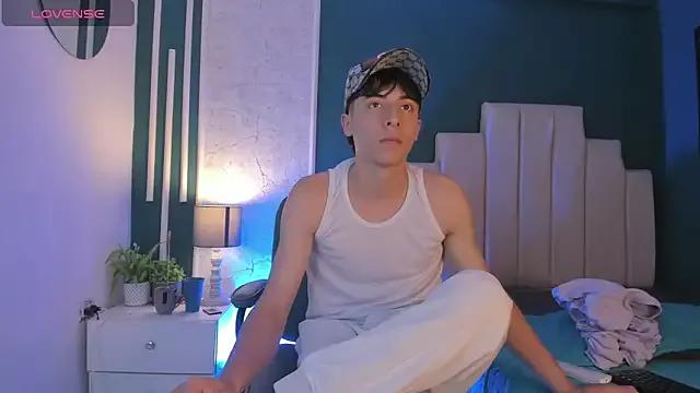 Freechat AlessandroDybala on StripChat