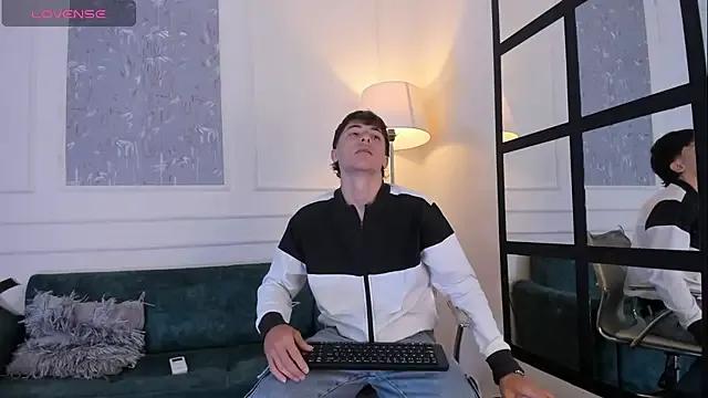 Freechat AlessandroDybala on StripChat