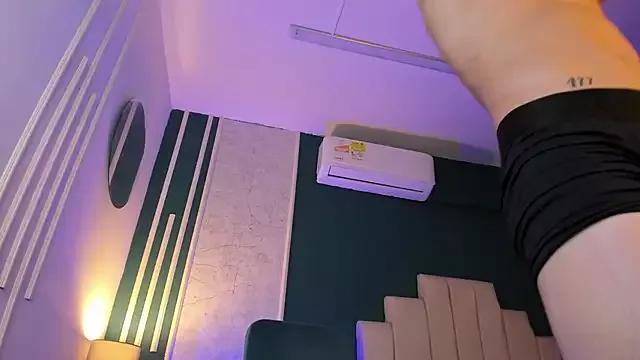 Freechat AlessandroDybala on StripChat