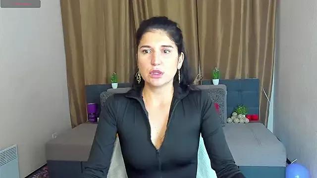 Freechat Alianna_Solo_Kisses on StripChat