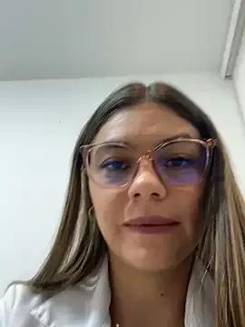 Freechat alicee16 on StripChat