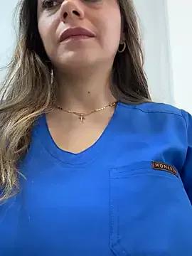 Freechat alicee16 on StripChat